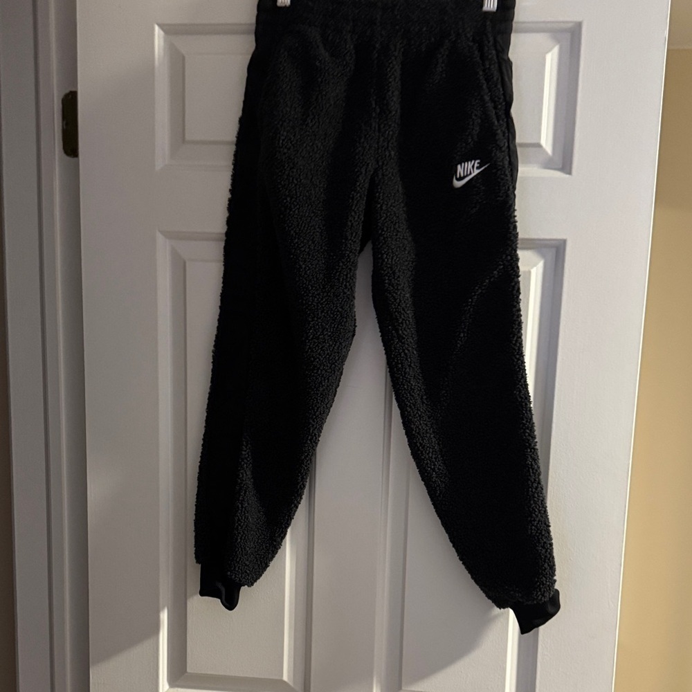 Nike Kids Black Sherpa Joggers